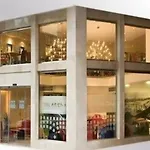 阿伦纳酒店 酒店