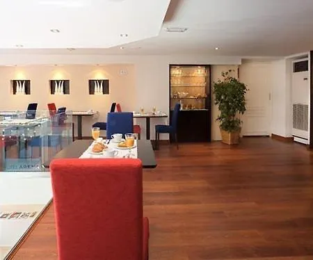 阿伦纳酒店 酒店 3*