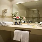 Arena Hotel 3*