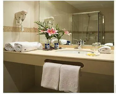 Arena Hotel 3*